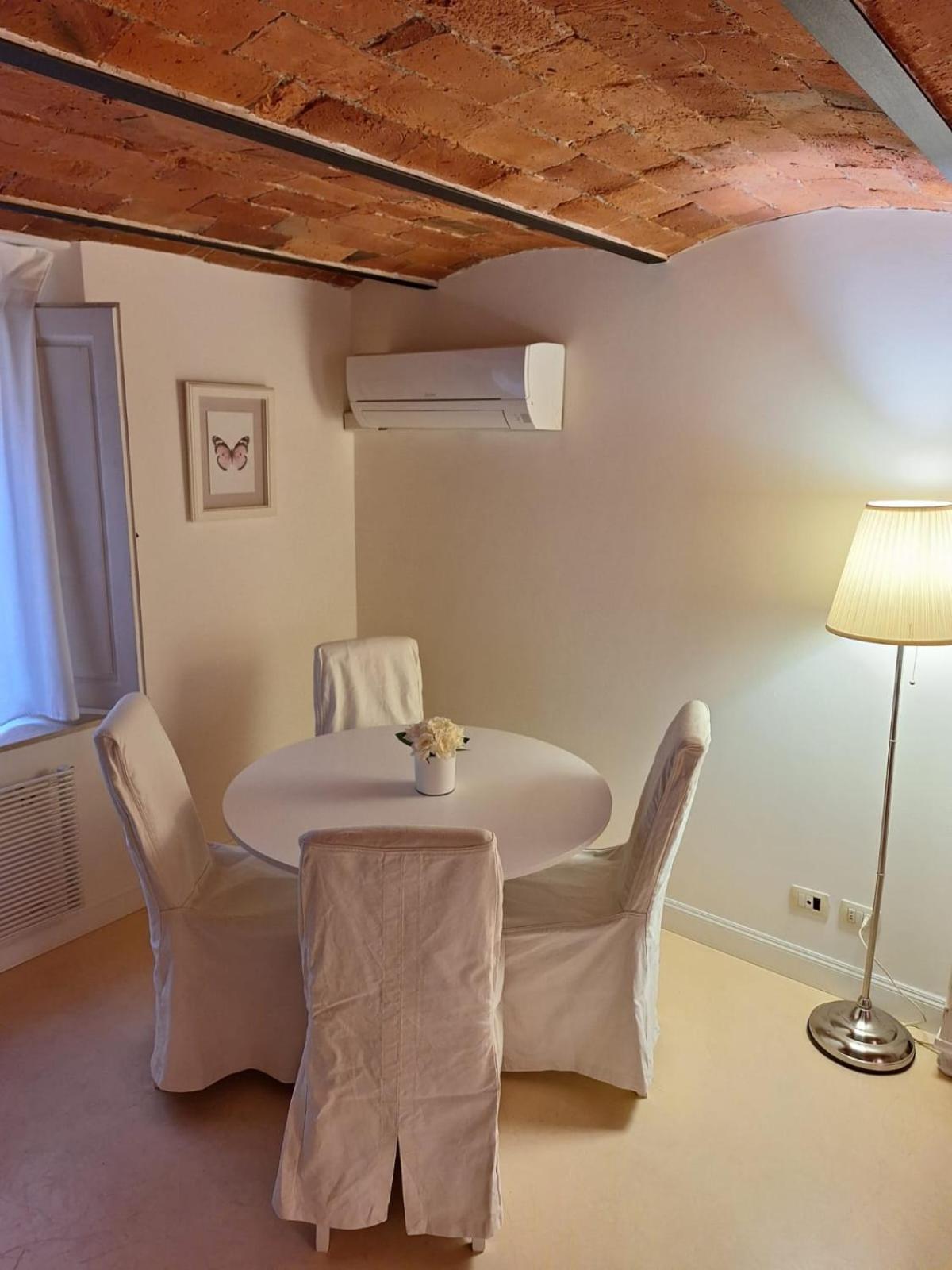 Cozy & Charming Florentine Hideaway By Oteego Firenze Bagian luar foto
