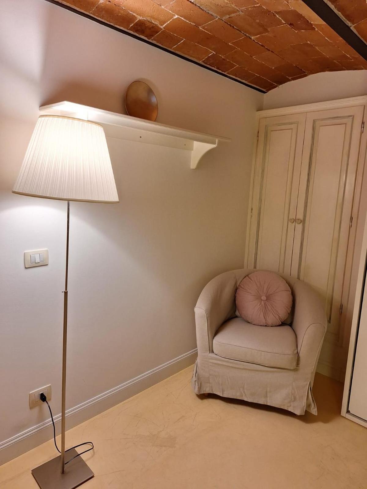 Cozy & Charming Florentine Hideaway By Oteego Firenze Bagian luar foto